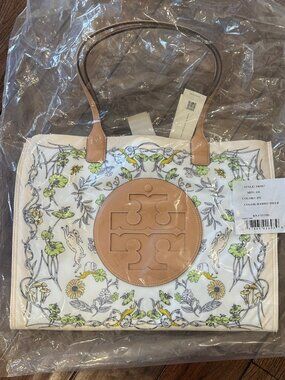 NWT Tory Burch Rabbit Fields tote